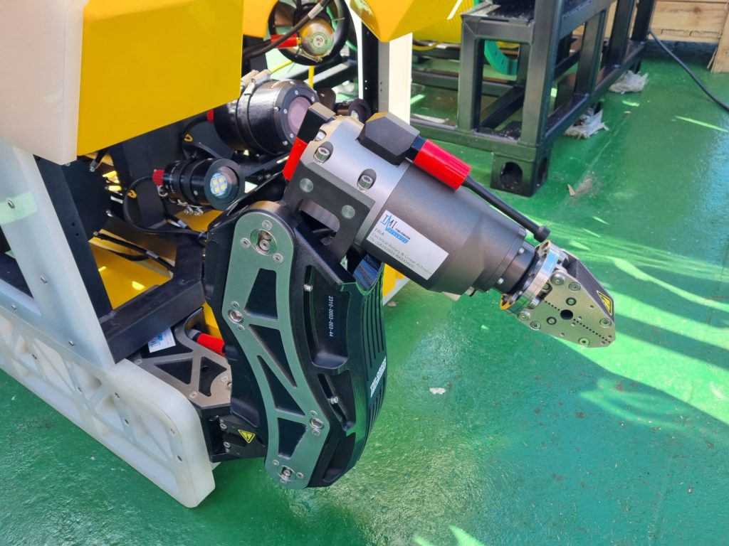 Bras manipulateur électrique EMA